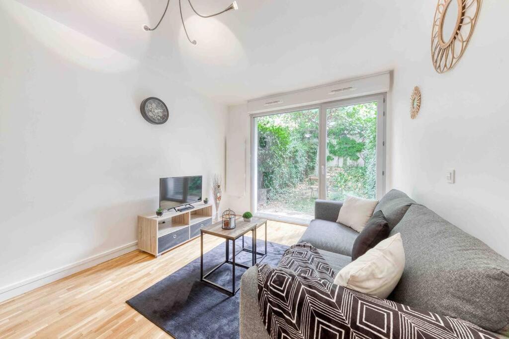 ווילג'וף Appartement Moderne, Metro 7, Parking Et Jardin מראה חיצוני תמונה