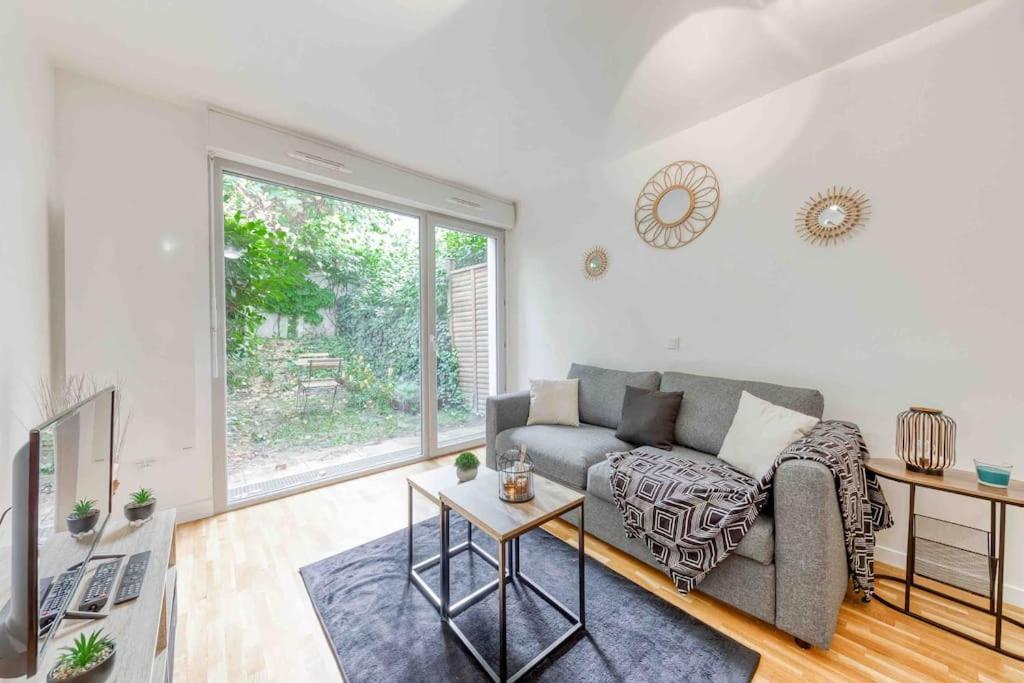 ווילג'וף Appartement Moderne, Metro 7, Parking Et Jardin מראה חיצוני תמונה